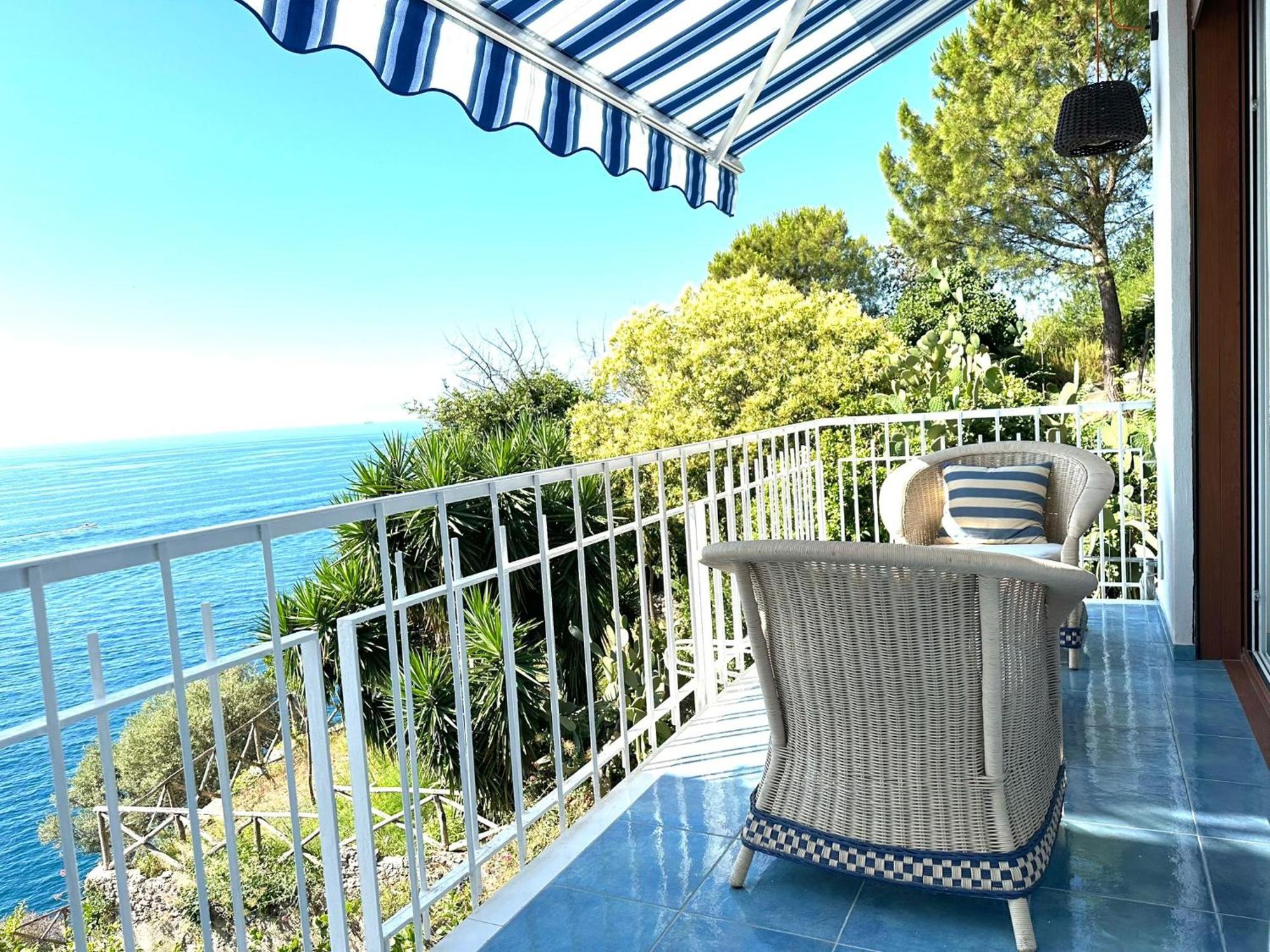 Dimora Collection - Amalfi - Boutique Luxury Residence With Direct Sea View And Access Bagian luar foto