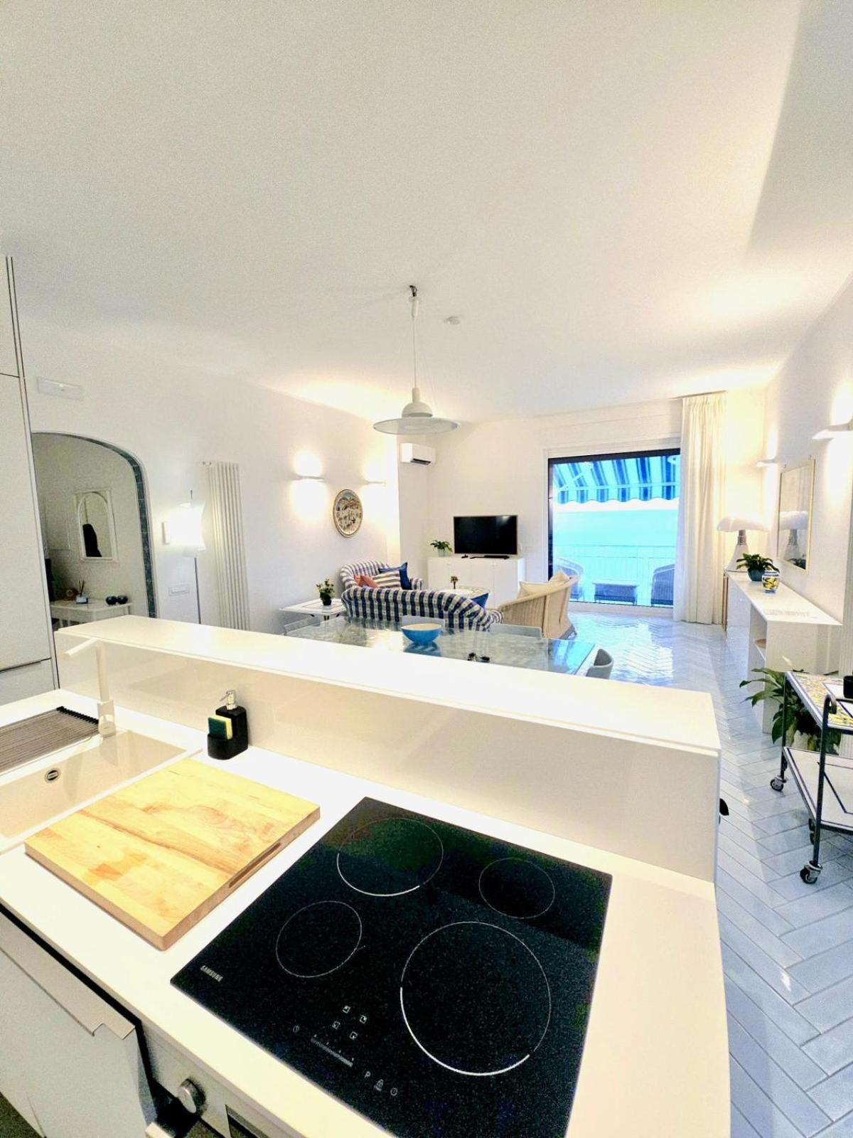 Dimora Collection - Amalfi - Boutique Luxury Residence With Direct Sea View And Access Bagian luar foto